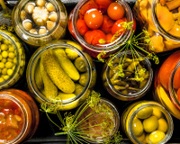 Picles não é só pepino: descubra o que é e veja como fazer