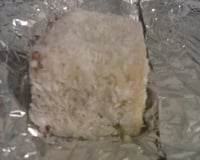 Bolo gelado de coco embrulhado