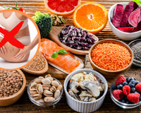 "Sou médica e estes são os alimentos que você precisa comer se tiver varizes para que seu sangue flua mais livremente"