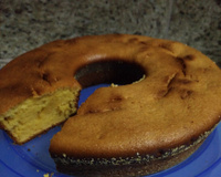 Bolo de milharina com leite condensado