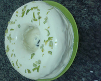 Bolo verdinho com creme de Limão