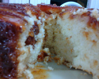 Bolo de banana caramelada