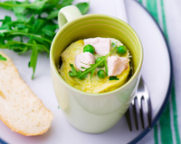 Omelete de caneca no micro-ondas: opção rápida para o café da manhã