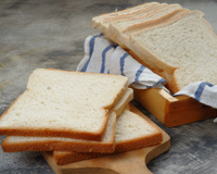 Fiz essa torrada caramelizada com 2 fatias de pão de forma e agora minha família pede toda semana