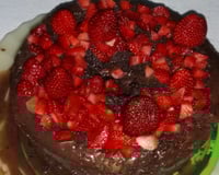 Bolo úmido de chocolate