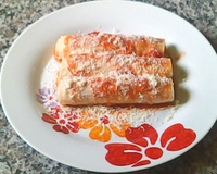 Canelone de mussarela com presunto