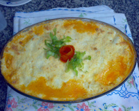 Lasanha ao molho de frango e catupiry