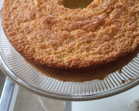 Bolo de mandioca com coco delicioso e cremoso