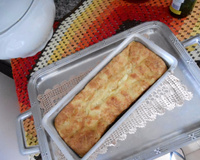 Pão de liquidificador (de ervas e queijo)