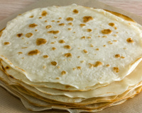 Como fazer tortillas caseiras: a receita de frigideira com 4 ingredientes que fica pronta em segundos