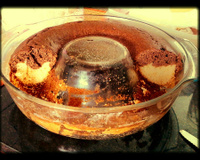 Bolo mesclado de baunilha e chocolate