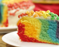 Bolo arco-íris
