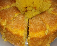 Bolo de fubá cozido