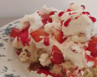 Torta de morango com suspiros