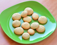 Aprenda a fazer biscoito de leite condensado com 4 ingredientes