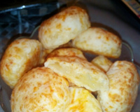 Pão de queijo com 3 ingrdientes