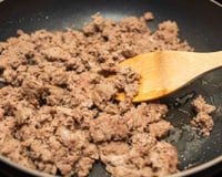 Victor Eymael, chef de cozinha: "Se a sua carne moída fica parecendo comida de hospital, eu vou te dar duas dicas para você nunca mais errar. A cebola..."