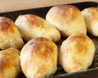 Fácil, leve e nutritivo: pãozinho sem trigo e sem ovos que o TudoGostoso aprova