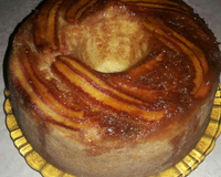 Bolo de banana caramelizada sensacional