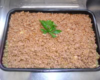 Polenta com molho de carne moída