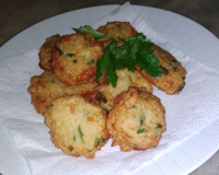 Bolinhos de arroz fritos