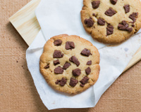 Biscoito caseiro com gotas de chocolate que derrete na boca: aprenda a fazer a receita perfeita para o lanche da tarde