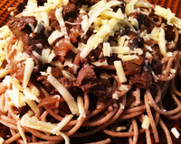 Penne com filé mignon