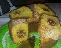 Broa de fubá com goiabada