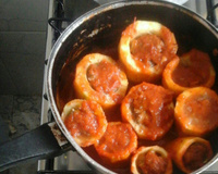 Abobrinha recheada com carne moída