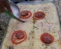 Lasanha de pão e molho branco