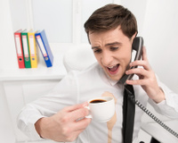 Mancha de café: 4 truques simples para removê-la