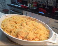 Macarrão com salmão e camarão