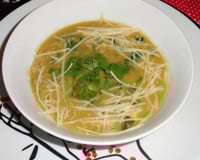 Caldo de ervilha com frango