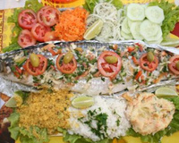 Tainha recheada no forno