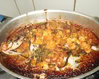 Corvina ao forno ao molho de camarão