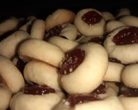 Biscoito de maisena com goiabada