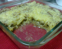 Escondidinho de mandioca e carne