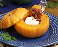 Moranguinha recheada de carne seca com requeijão