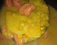 Sopa de Ervilha com Calabresa