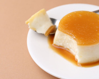 O pudim dos sonhos sem açúcar, sem ovo e sem forno existe e eu te ensino como fazer!