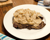 Bife acebolado com molho de maionese é o segredo do TudoGostoso para deixar a carne ainda mais saborosa