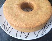 Bolo de fubá fofinho com canela e erva doce