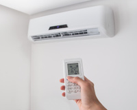 A melhor temperatura pro ar-condicionado gelar sem pesar na conta: descubra agora