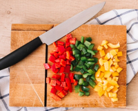 Como fatiar alimentos até ficarem bem finos? Este acessório inusitado é a solução