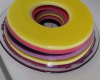 Gelatina colorida em camadas