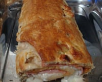 Pizza ou pão enrolado