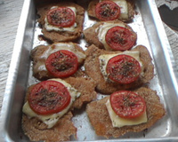 Frango empanado assado