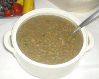 Sopa de lentilhas com bacon