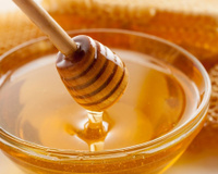 É isso que acontece com o seu corpo quando você substitui açúcar refinado por mel