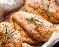 Como deixar o frango mais suculento: 4 dicas simples